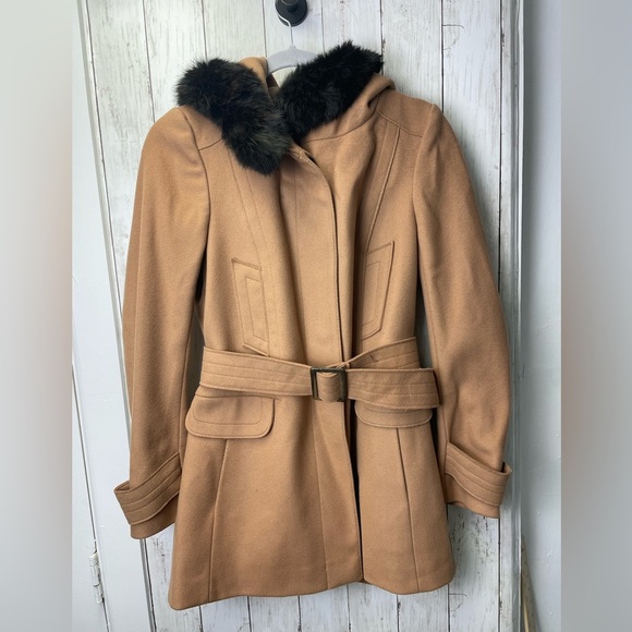 Saks Fifth avenue wool coat size 6 - Picture 2 of 16